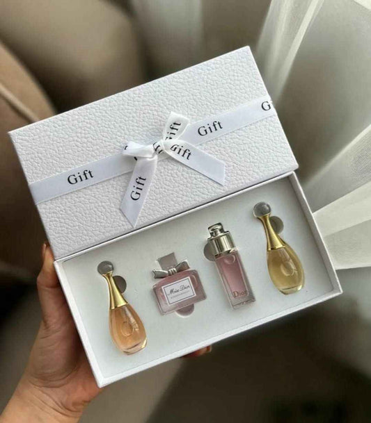 Dior mini perfumes set