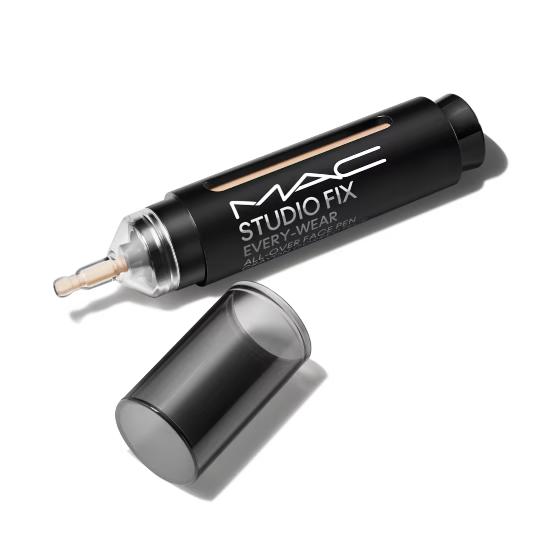 MAC Studio Fix Every-Wear All-Over Face Pen