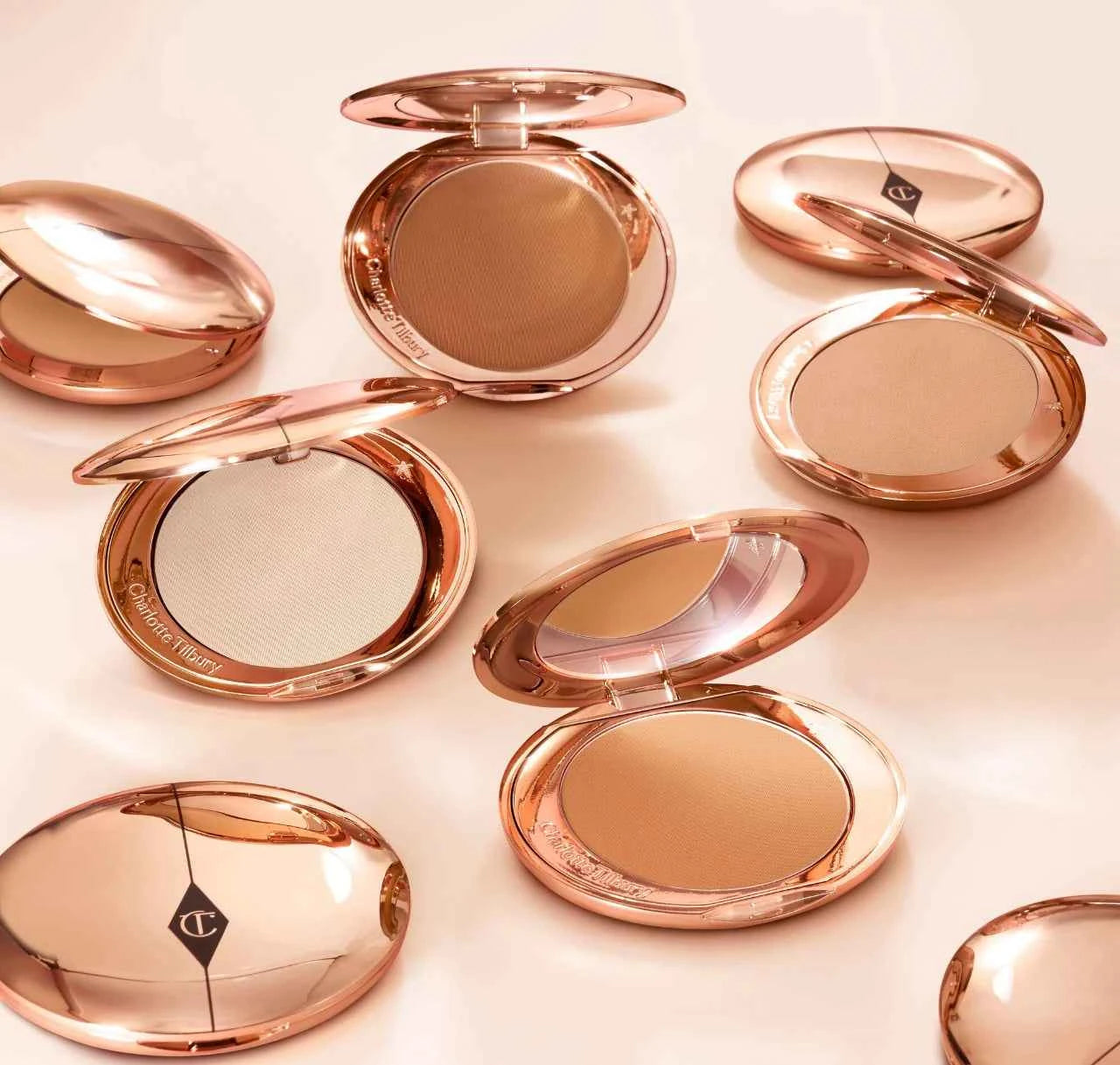 Charlotte Tilbury Airbrush Flawless Finish Setting Powder full size