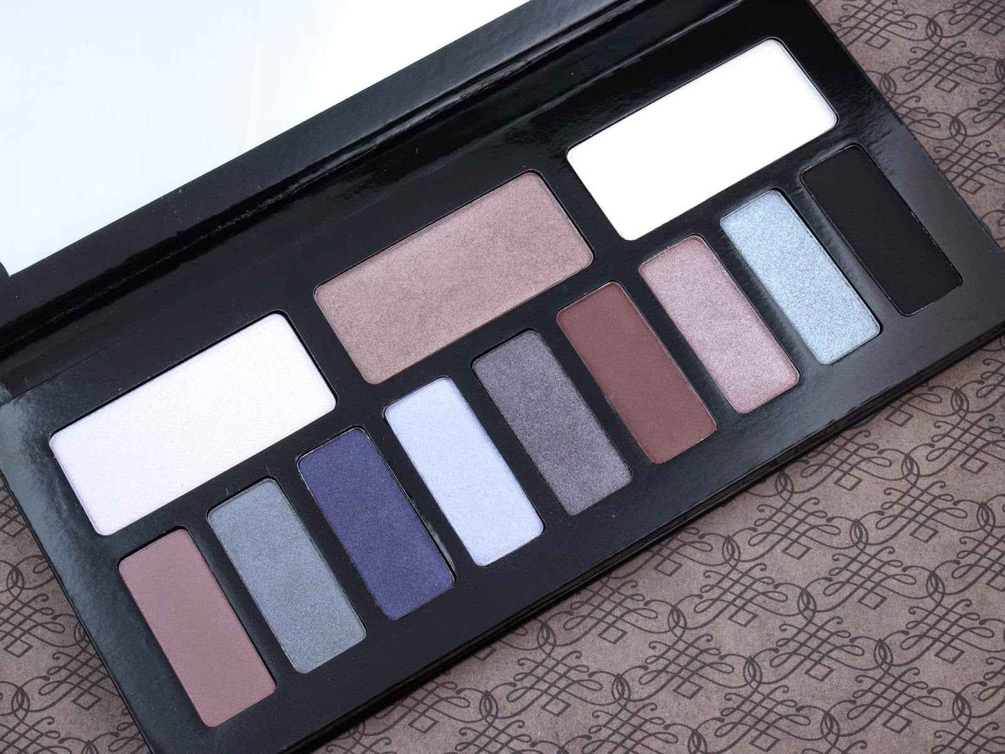 Kat Von D Innerstellar Eyeshadow Palette